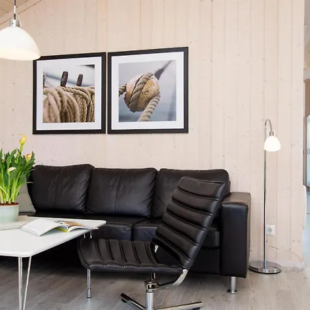 Hébergement de vacances 2 House B 13 *